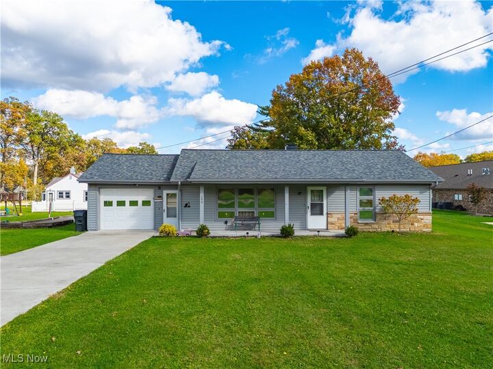 159 N Canfield Niles Road  Youngstown OH 44515 photo