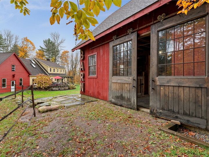 Property Photo:  165 Cilley Hill Road  VT 05465