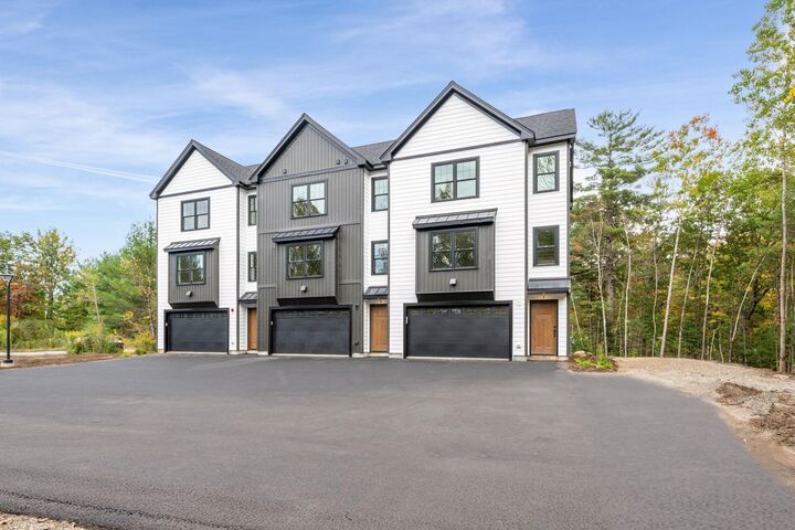 Property Photo:  14C Mohawk Drive  NH 03053