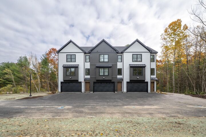 Property Photo: 14C Mohawk Drive NH 03053