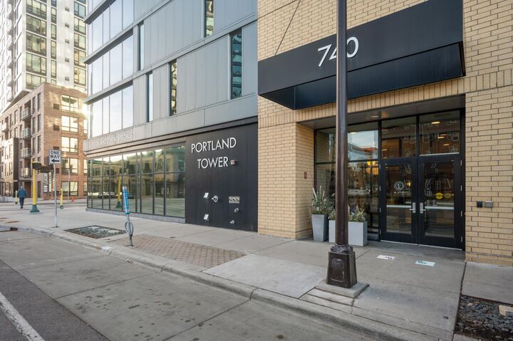 Property Photo:  740 Portland Avenue 1008  MN 55415 