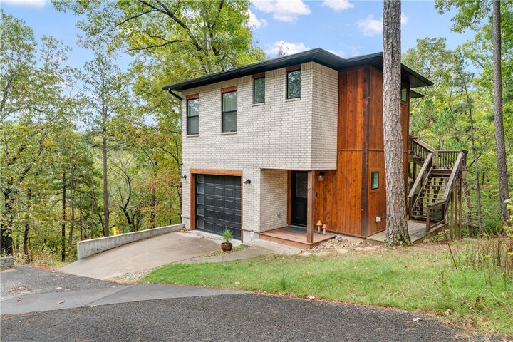 Property Photo:  10 Angus Street  AR 72632 