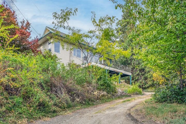 Property Photo:  6336 Renfrew Road  BC V0H 1X7 