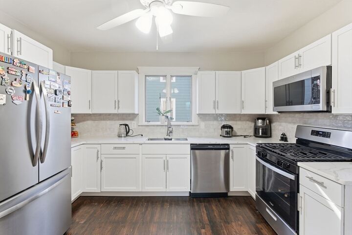 Property Photo:  93 Robinson St  MA 01905