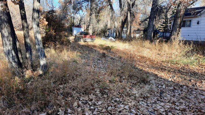 Property Photo:  155 7 Street  AB T0J 1B0