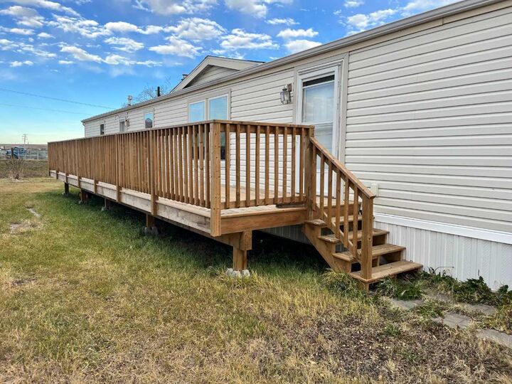 Photo de la propriété:  9824 104 Avenue 64  AB T8X 5A6