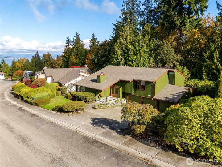 Property Photo:  5119  23rd Avenue W  WA 98203