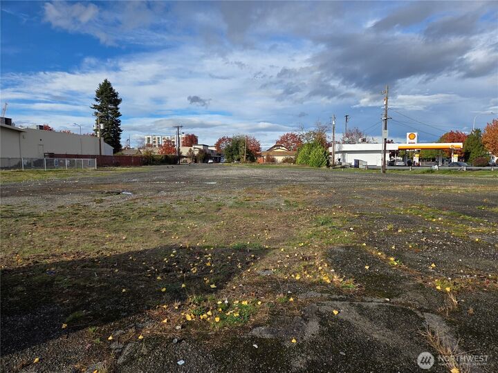 225  Auburn Way S  Auburn WA 98002 photo