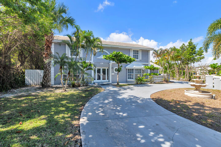 Property Photo: 3517 N Flagler Drive FL 33407