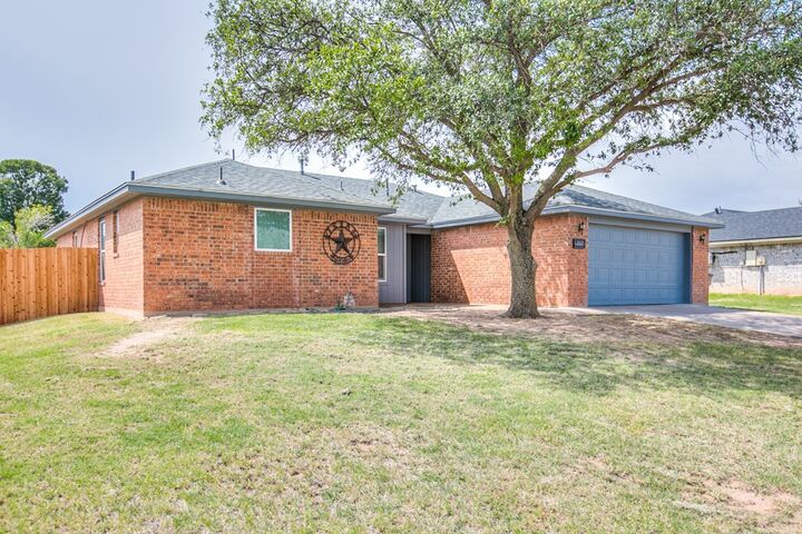 Property Photo:  5829 Davenport Dr  TX 76901