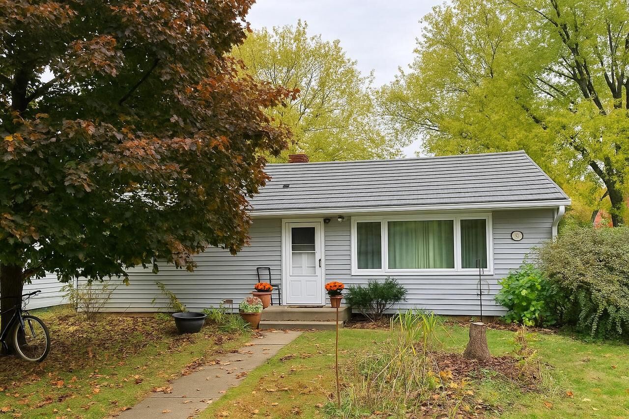 Property Photo:  1309 Dale Avenue  WI 53705