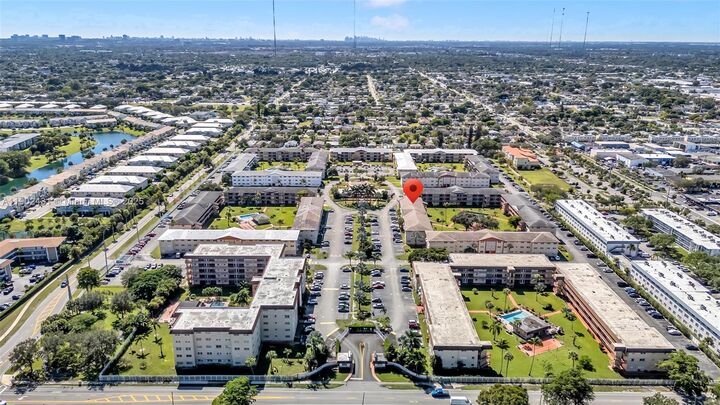 5300 Washington St H137  Hollywood FL 33021 photo
