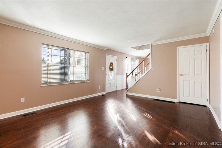 Property Photo:  1700 Tennyson Drive  IN 47129