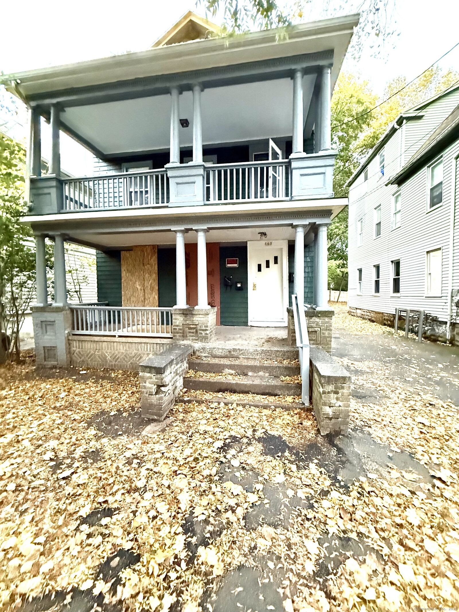 Property Photo:  143 County Street  CT 06511 