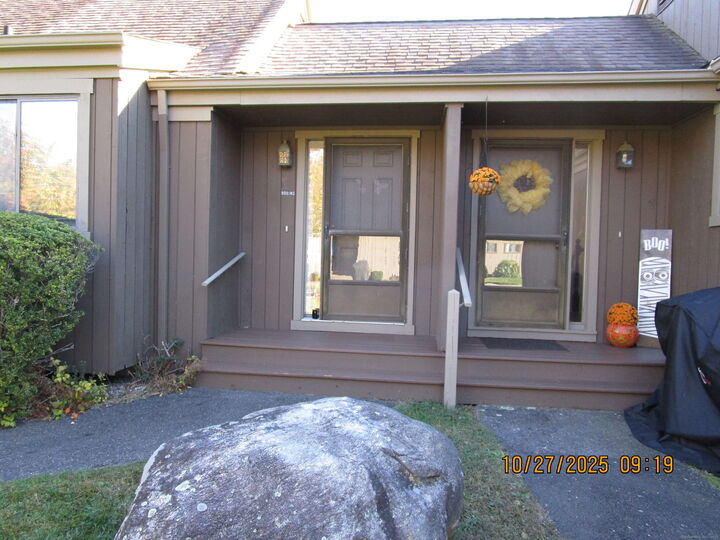 Property Photo: 619B Erie Lane 619B CT 06614