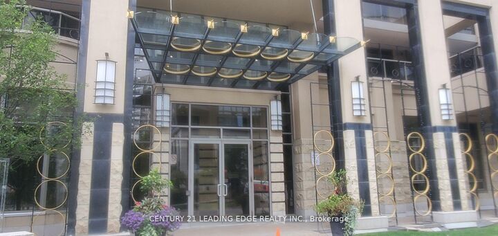 Property Photo:  18 Kenaston Gardens 212  ON M2K 1G8 