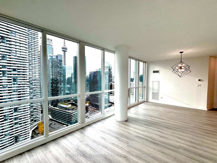 Property Photo: 33 Bay Street 3812 ON M5J 2Z3