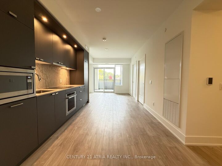 Photo de la propriété:  259 The Kingsway N/A 411  ON M9A 0G2 