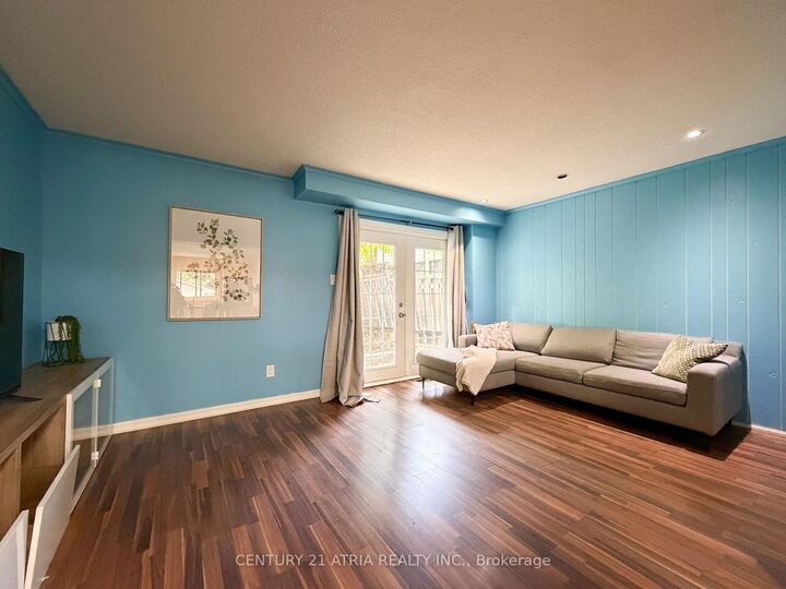 Photo de la propriété:  31 Hercules Court  ON L6S 1X6