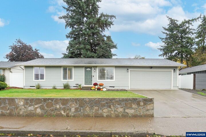 4473 47th Av NE  Salem OR 97305 photo
