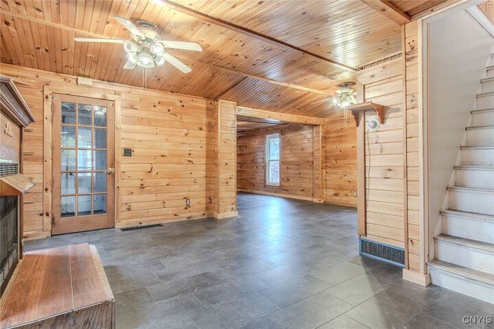 Property Photo:  662 Burchard Street  NY 13601 