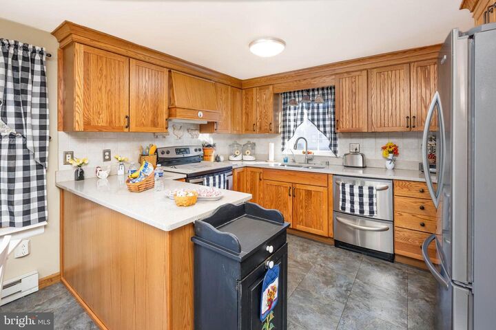 Property Photo:  911 Outten Road  MD 21804 