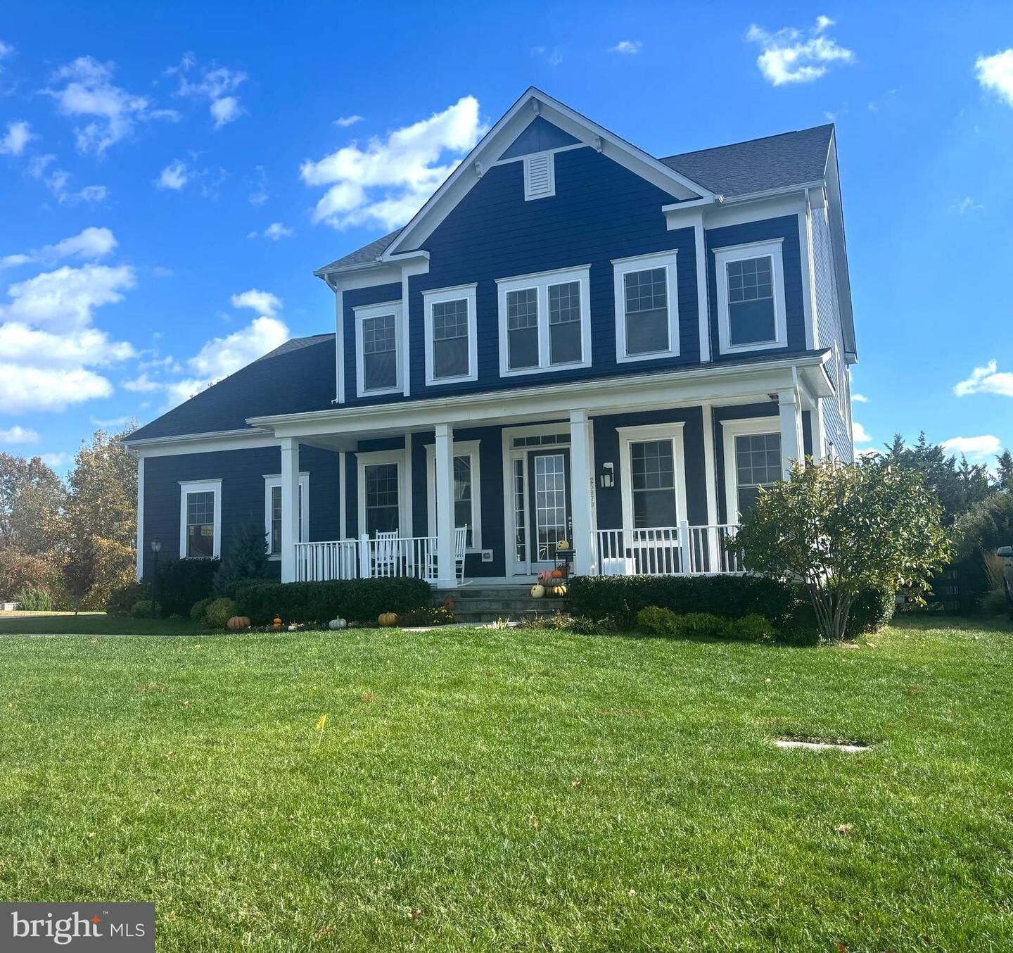 Property Photo: 25970 Liquidambar Lane VA 20105