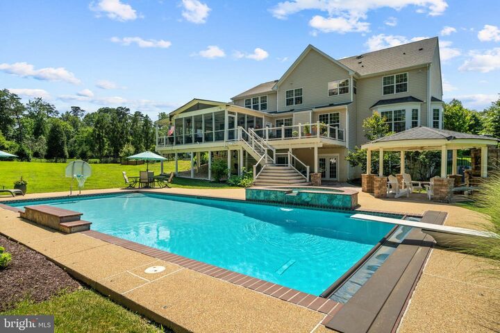 Property Photo: 22320 Pasture Rose Place VA 20148