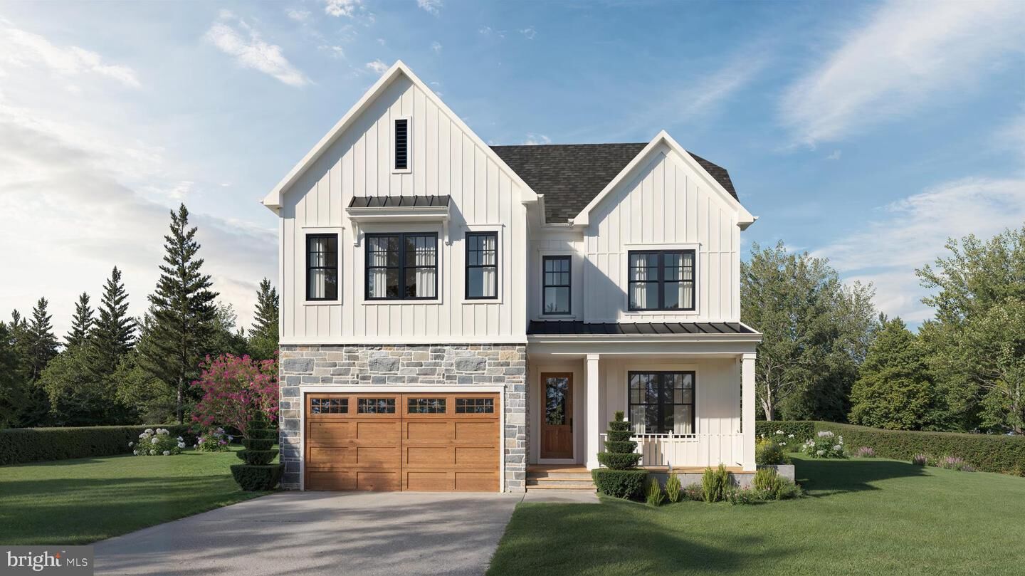 Property Photo: 6243 22nd Road N VA 22205