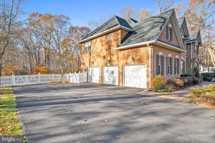 Property Photo:  7795 Locust Place  MD 20677 