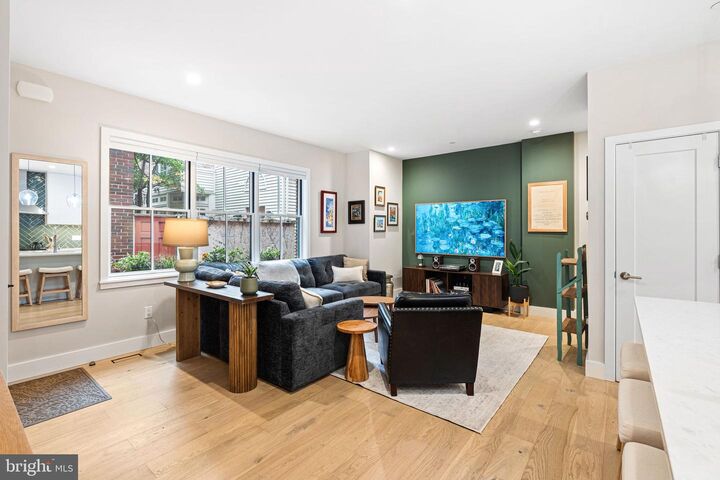 Property Photo:  1215 Addison Walk  PA 19147 