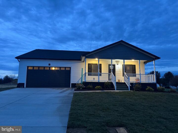 Property Photo:  602 W Spring Street  VA 22664