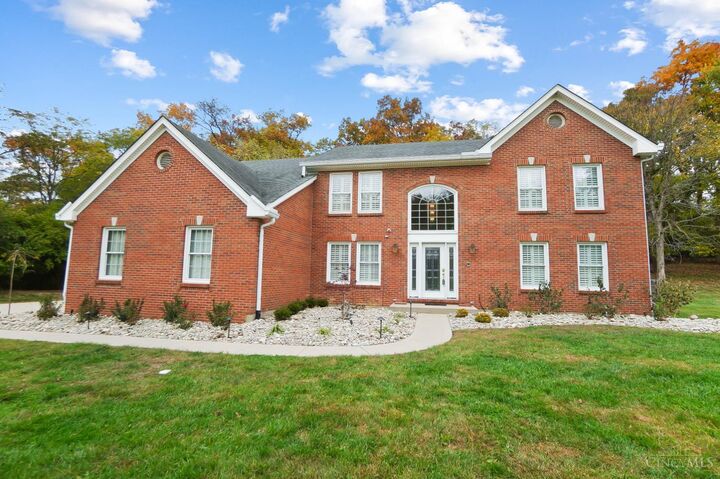 2558 Apple Ridge Lane  Amberley OH 45236 photo