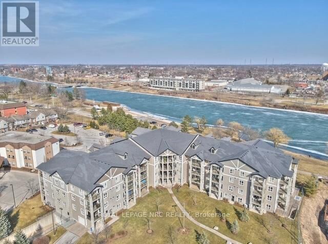 Photo de la propriété:  330 Prince Charles Drive South 1417  ON L3C 7B3 