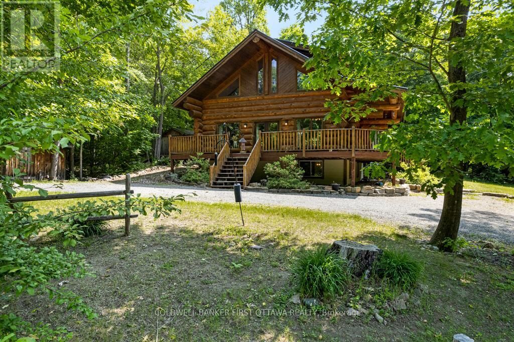 Property Photo:  540 Ski Hill Road  ON K0A 2X0