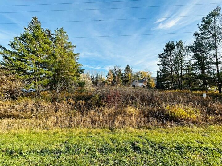 Property Photo:  5069 Rebeck Road  MB R1C 0C9 