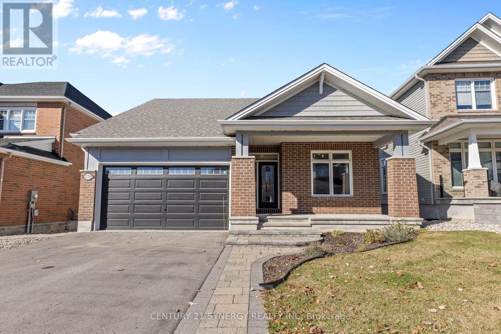 Property Photo:  579 Baie-Des-Castors Street  ON K4A 0Y7