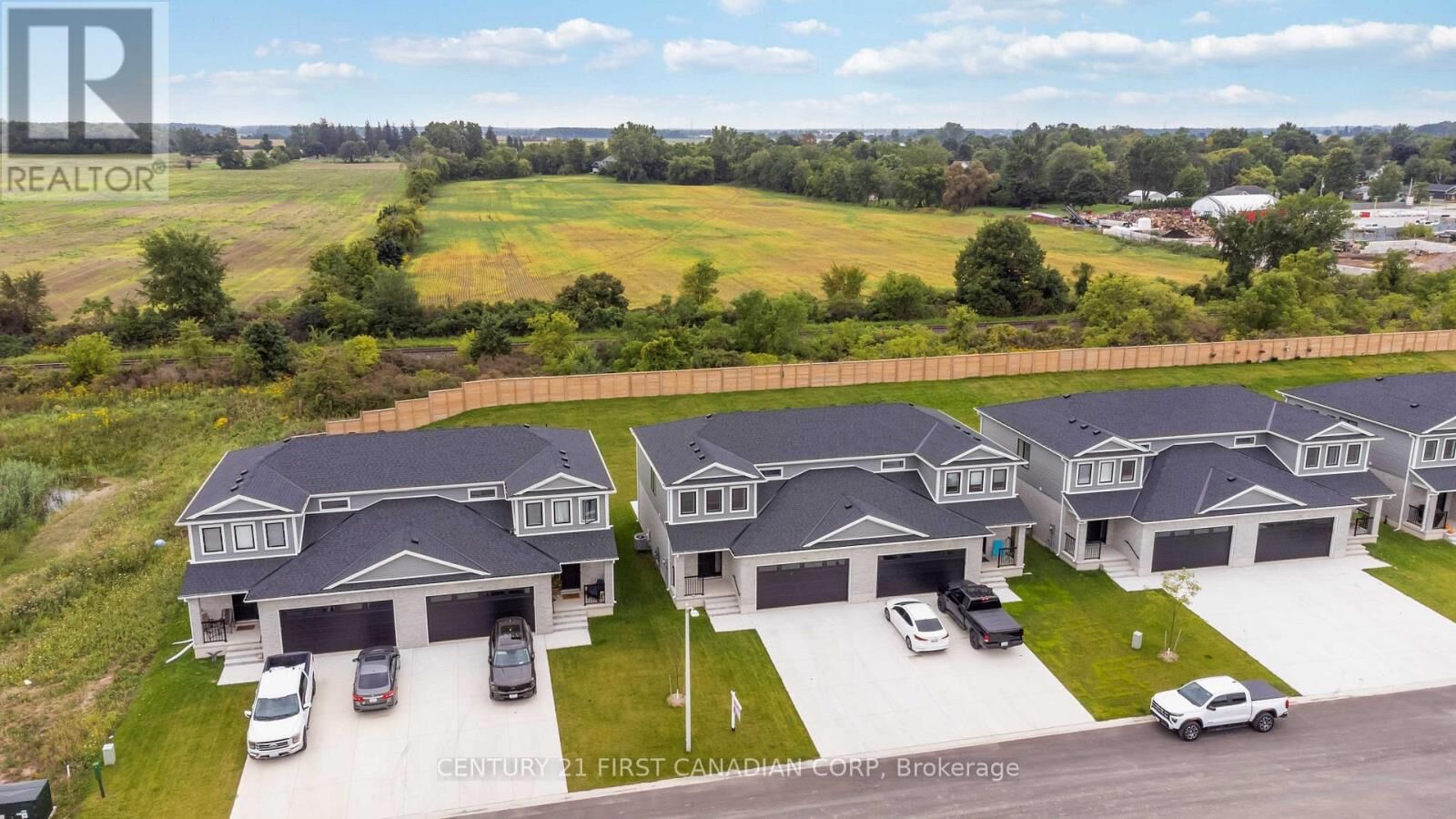 Property Photo:  450 Main Street  ON N0N 1T0