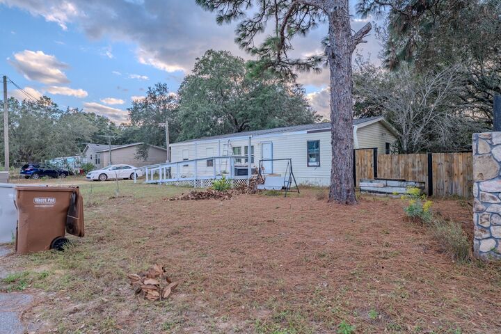 Property Photo:  2737 Teepee Road  FL 32566