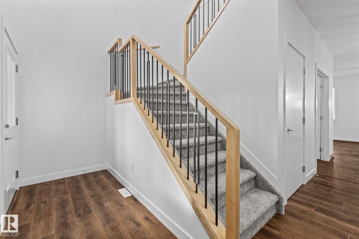 Property Photo:  66 Waverly Way  AB T8L 0Z8 