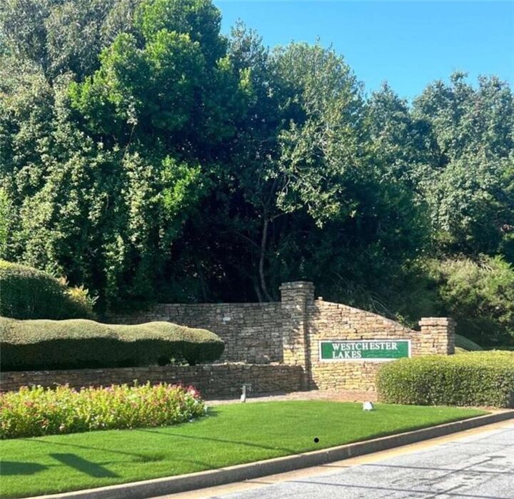 Property Photo: 2585 Westchester Way GA 30013