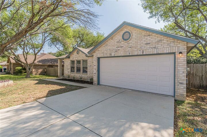 Property Photo:  1947 Queen Victoria Drive  TX 78130 