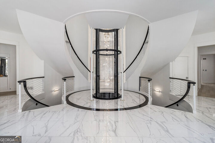 Property Photo:  1050 Bedford Gardens Drive  GA 30022 