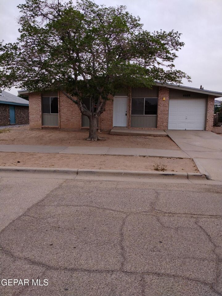 Property Photo:  6688 Tiger Eye Drive  TX 79924