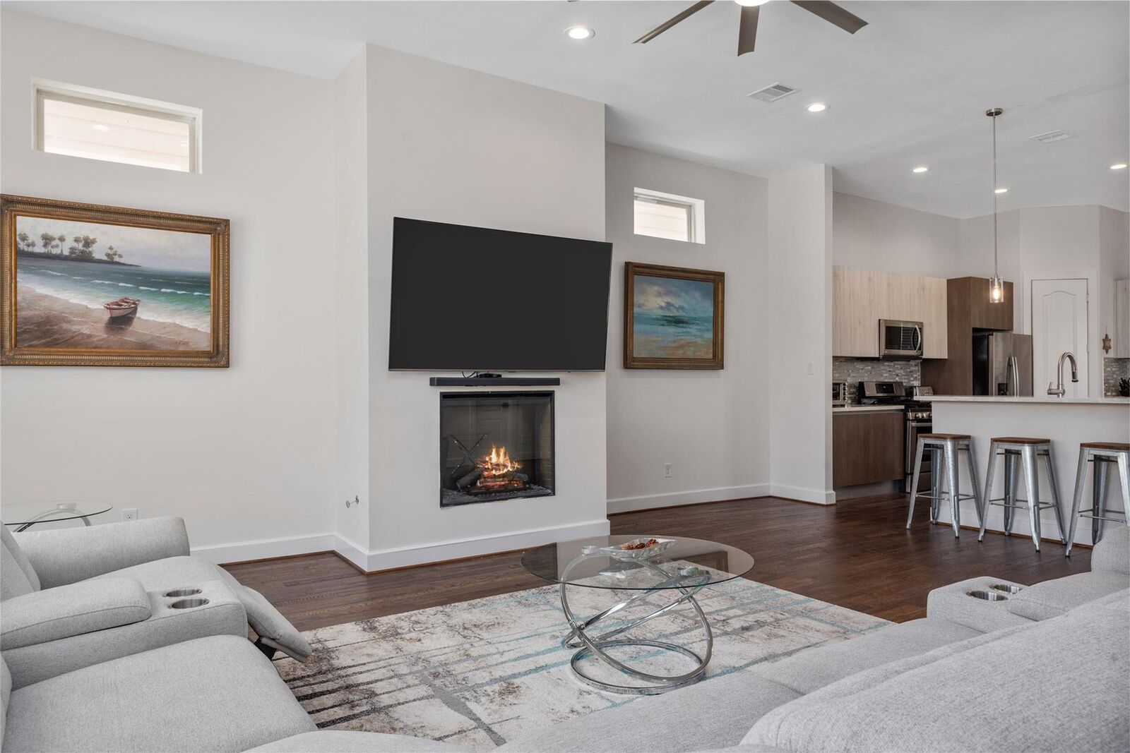 Property Photo: 9406 Glenfield Court TX 77096