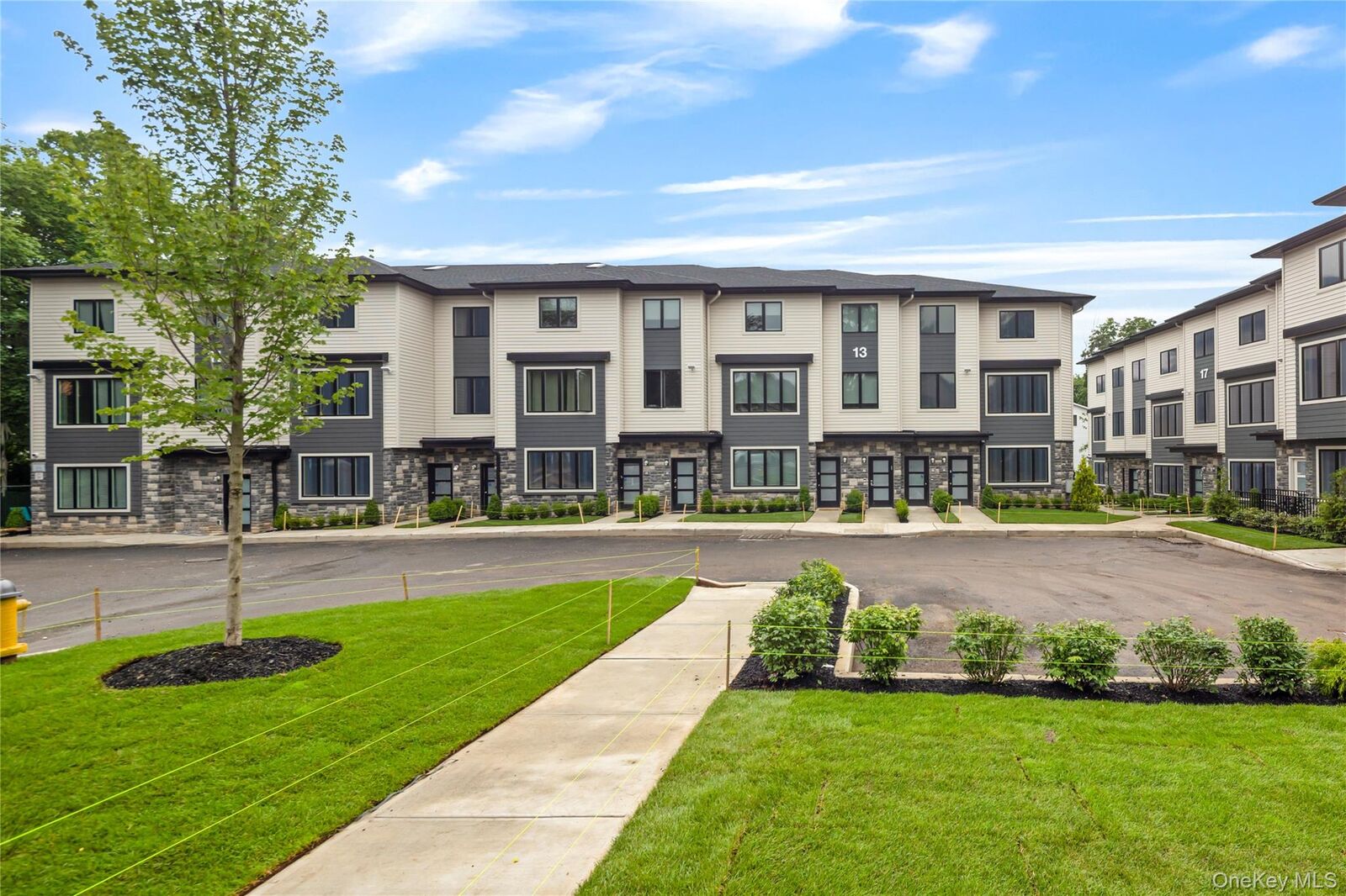 Property Photo:  17 Lazer Court 203  NY 10977 