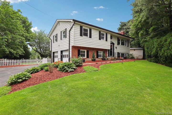 Property Photo:  118 Standish Drive  NY 10965