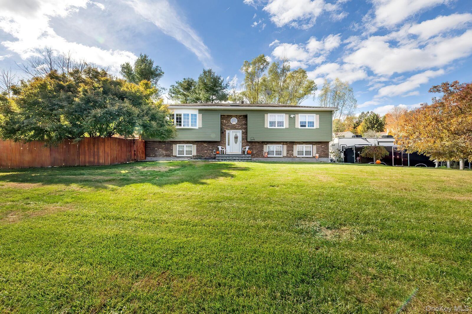 Property Photo:  1 Four Winds Drive  NY 12603 