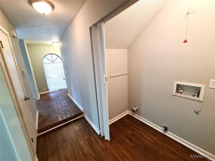 Property Photo: 364 Yesterhouse Drive AL 36117