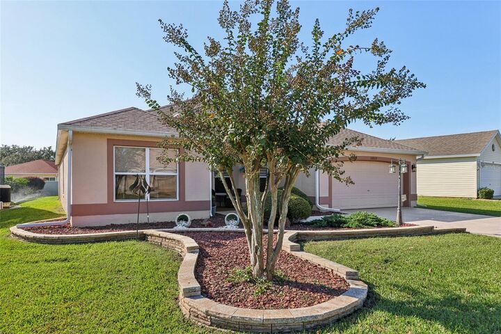 Property Photo:  2012 Santo Domingo Drive  FL 32159 